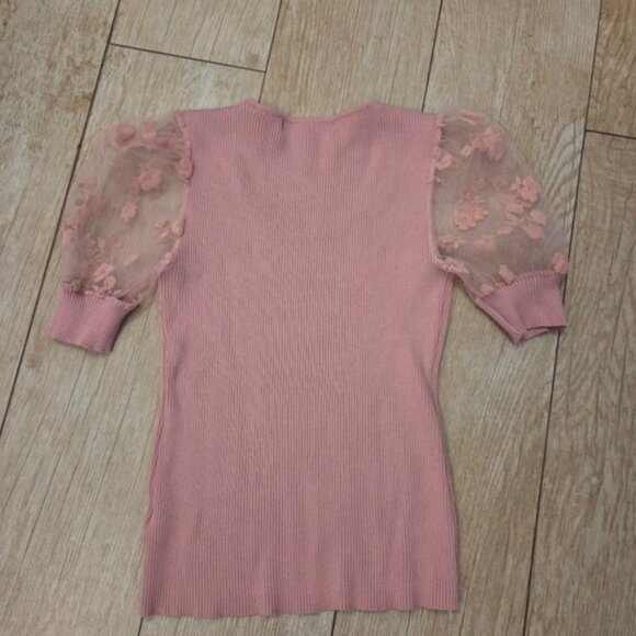 Absolutely Famous Pink Ribbed Blouse - Picture 8 of 8